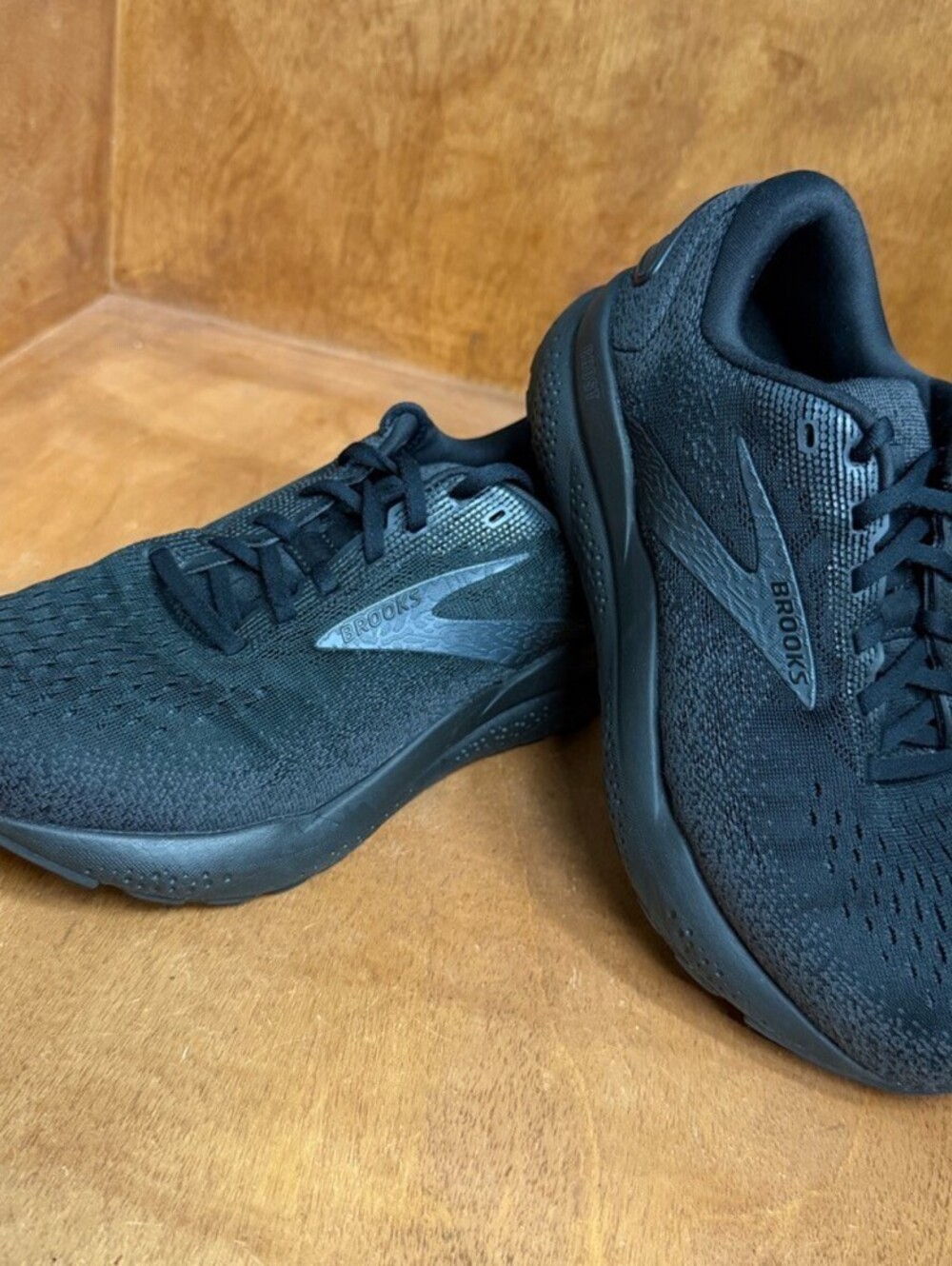 Brooks Ghost 16 Running Shoes Womens 7.5 2E Extra Wide Triple Black 1204072E020